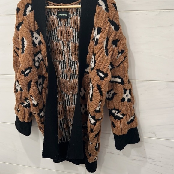 Zadig and Voltaire | Tanya Long Cardigan in Wool/Camel/Alpaca thread blend - Picture 4 of 9